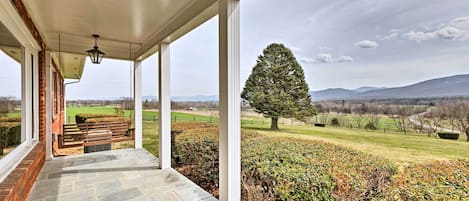 House (3 Bedrooms) | Front of property