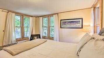 Cottage (2 Bedrooms) | Interior