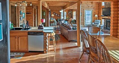 Fire Pit & Private Lake! 40-acre Underwood Retreat
