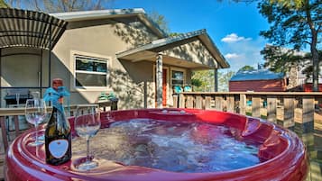 Cottage (1 Bedroom) | Front of property