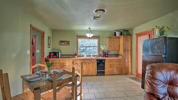 Cottage (1 Bedroom) | Interior