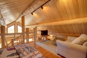 House (1 Bedroom) | Interior