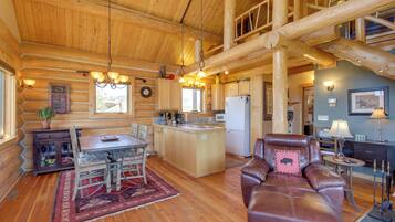 Rumah (1 Bedroom) | Interior