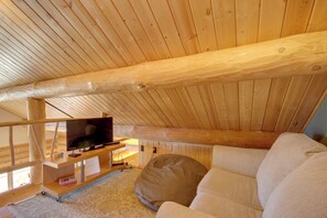 Rumah (1 Bedroom) | Interior