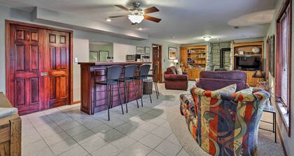 Charming Hideaway w/ Patio: 3 Mi to Kansas State!