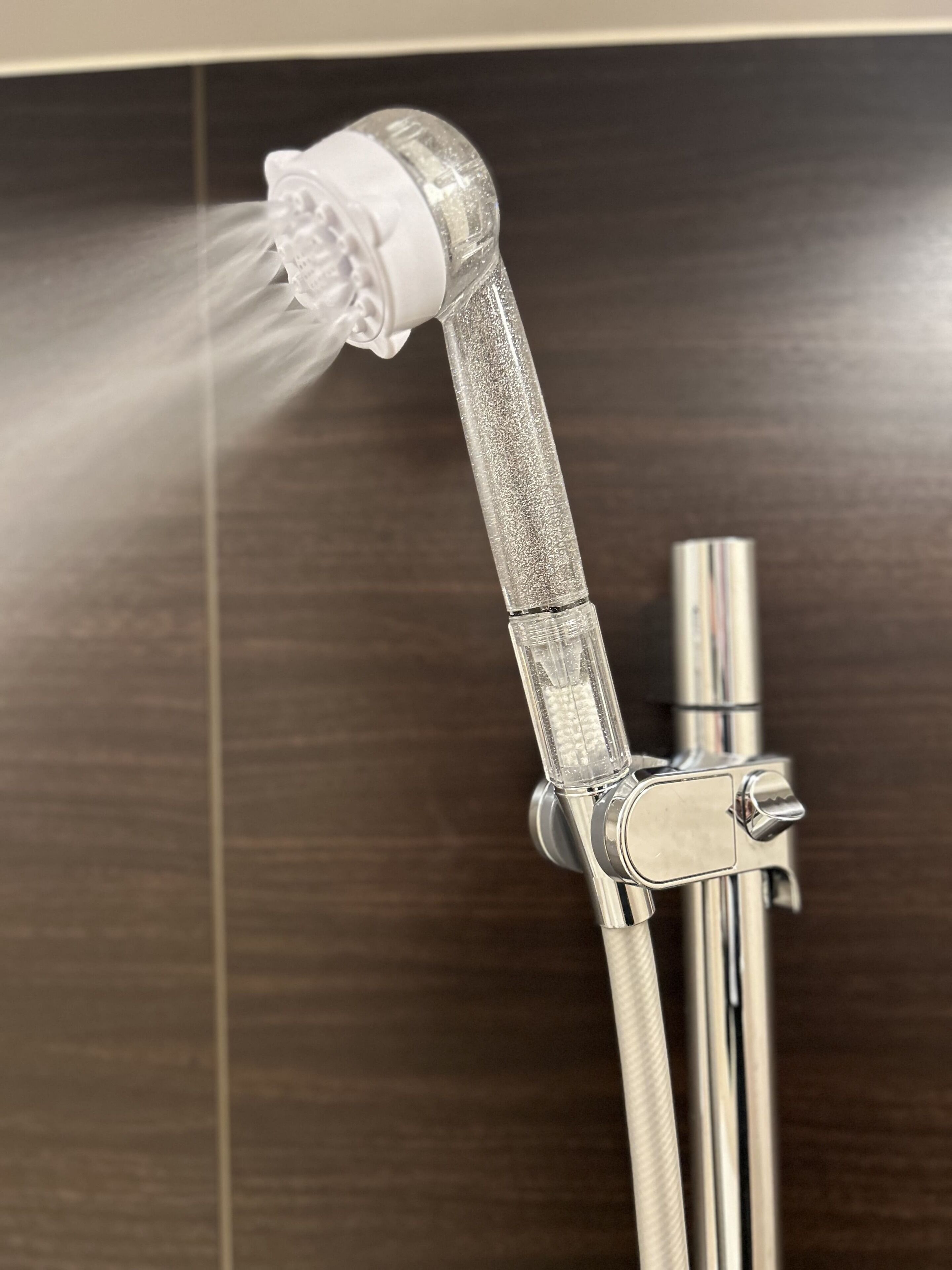 Luxury Studio Suite, Non Smoking | Bathroom | Towels