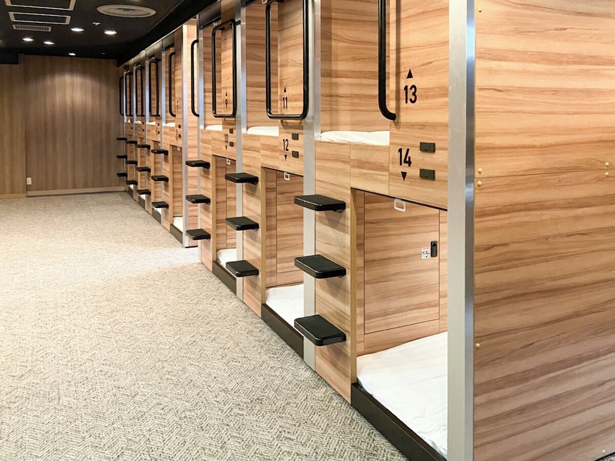 Ferienhütte, Nur Männer, Nichtraucher