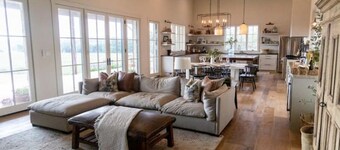 Stonehaus Lodge at Onion Creek