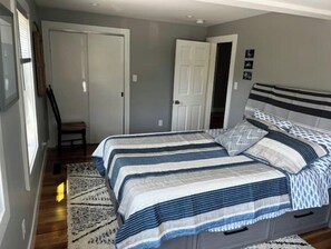 2 Schlafzimmer, Zimmersafe, Bügeleisen/Bügelbrett, kostenloses WLAN