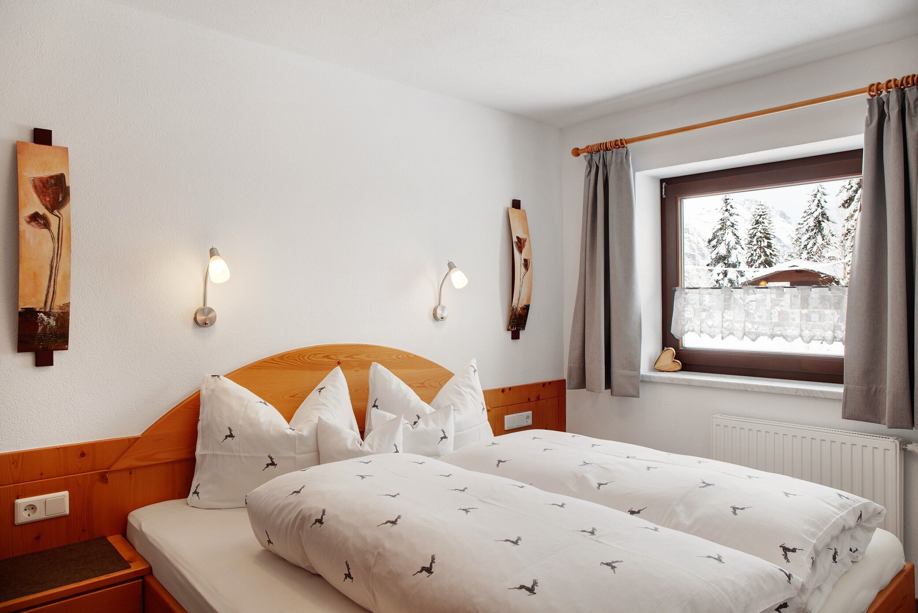 1 室のベッドルーム、WiFi (無料)、ベッドシーツ