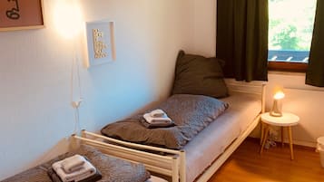 2 chambres, Wi-Fi gratuit, draps fournis