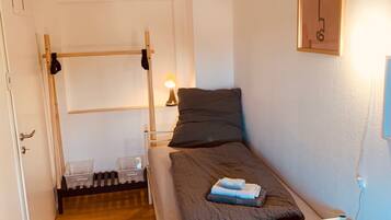 2 bedrooms, free WiFi, bed sheets