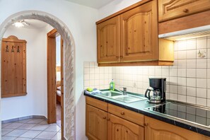 Fridge, microwave, stovetop, coffee/tea maker - Apartment "Enzian 1" with Mountain View, Private Terrace & Wi-Fi (Leutasch)