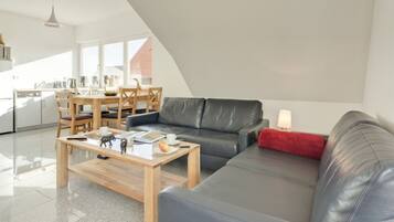 TV, fireplace, DVD player, stereo