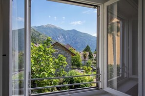 Interior - Serenata 6, Cavigliano, Centovalli, Switzerland (Cavigliano, Centovalli)