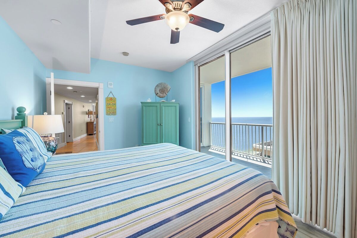 Guest bedroom- King bed  with private ensuite, west balcony access