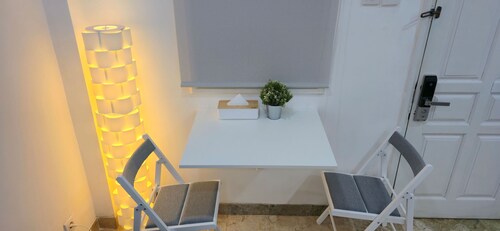 Apt Jayakarta Resort | 5-Min Walk to Legian Beach