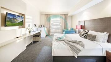 1 chambre, espace de travail pour ordinateur portable