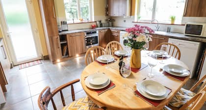Ballaghboy Cottage