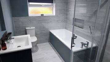 Ferienhaus | Badezimmer | Dusche