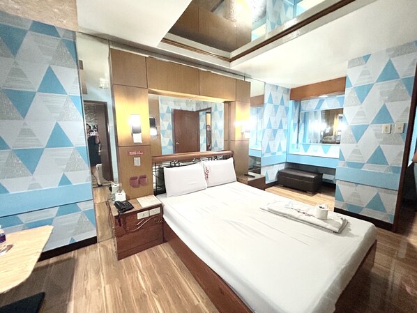 Desk, bed sheets