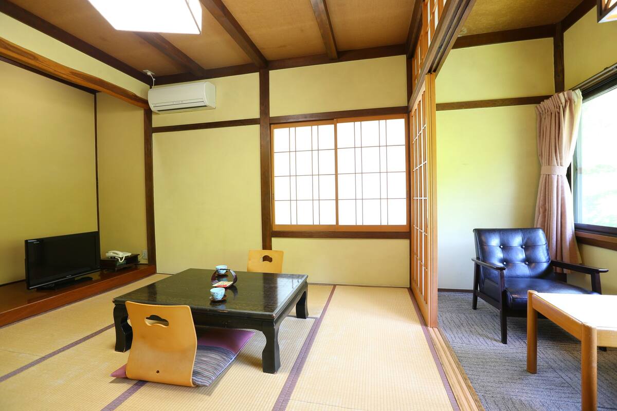 Annex - Standard Japanese Style Room | Truy cập Internet không dây miễn phí, bộ trải giường 