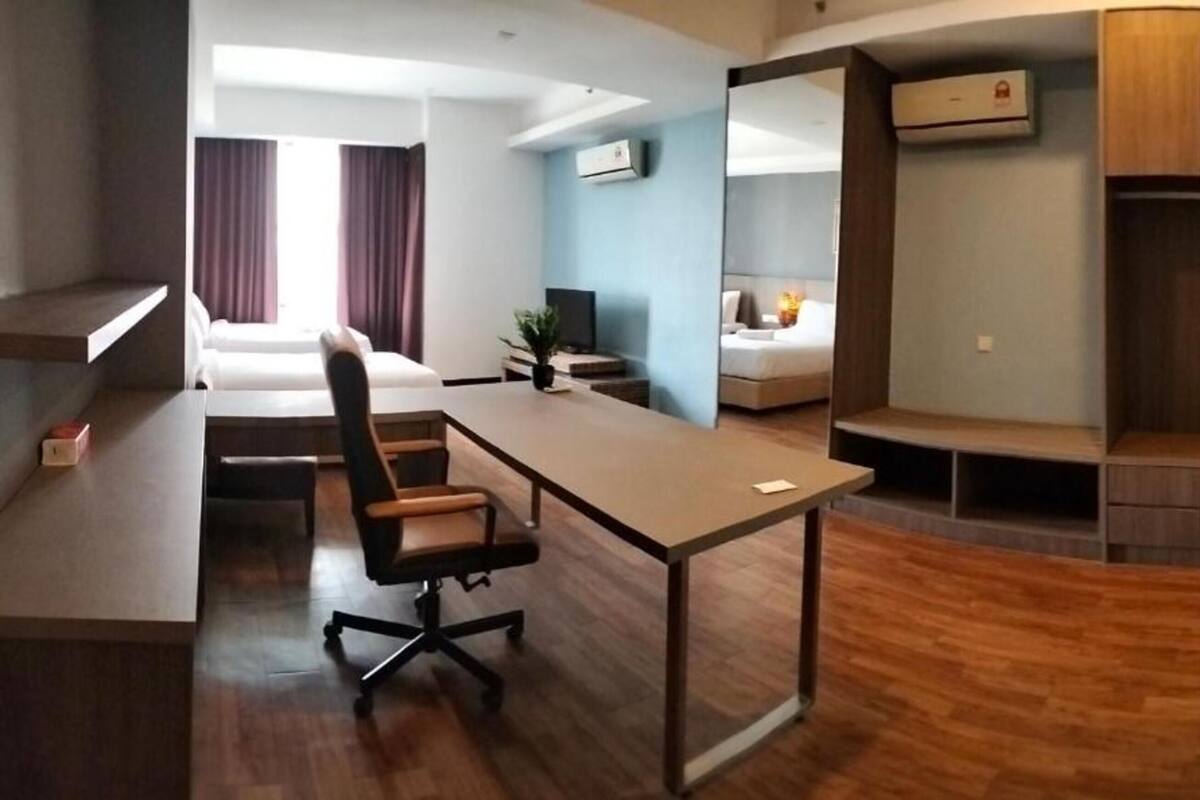 Junior Studio Suite