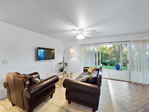 Smart TV -  Apartment Near Magic Sands (Kailua-Kona)