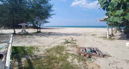 OYO 90799 Sharhan Residence