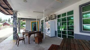 Kawasan tempat duduk lobi
