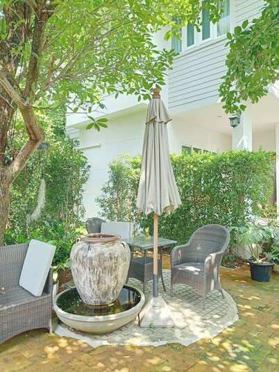 At Wara Bed And Breakfast