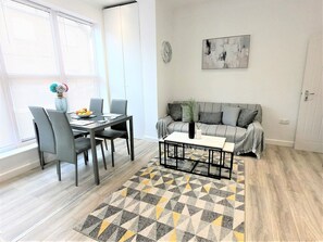 Lägenhet Comfort | Vardagsrum | Smart-tv