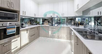 ZENHOUSE STYLISH - 3BR Home near Shops