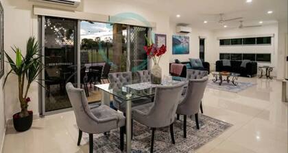 ZENHOUSE STYLISH - 3BR Home near Shops