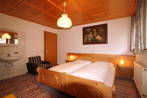 3 habitaciones y wifi gratis 