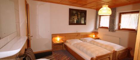 3 habitaciones y wifi gratis