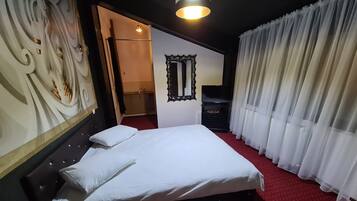 Exclusive Room | 1 bedroom, free WiFi, bed sheets