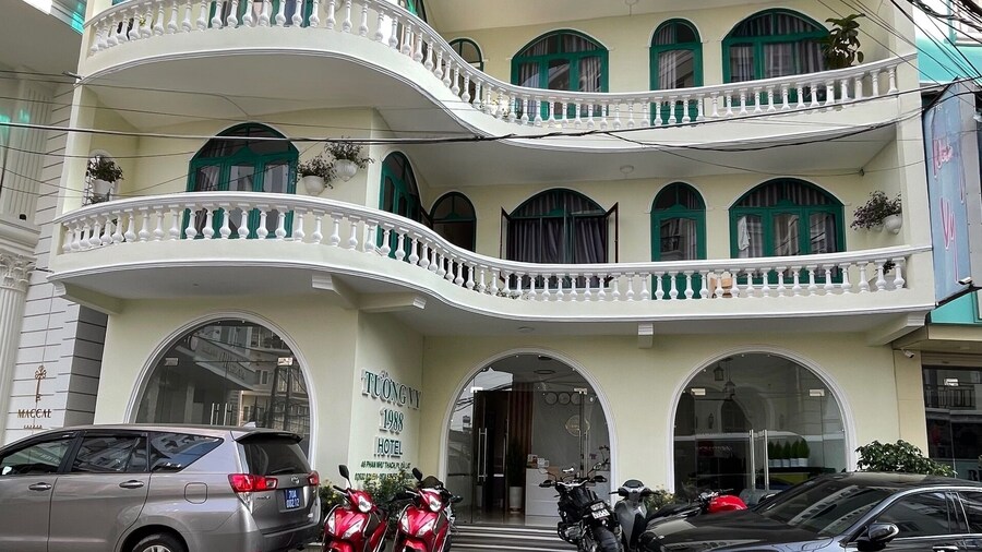 Tuong Vy Dalat Central