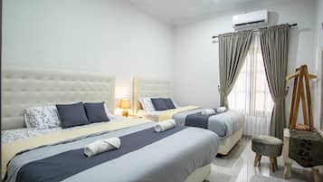 3 bedrooms, desk, free WiFi, bed sheets