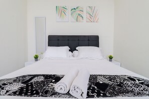 Villa, 5 habitaciones | 5 habitaciones, escritorio, wifi gratis y ropa de cama