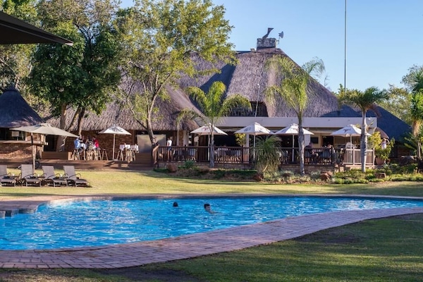 3 outdoor pools, sun loungers