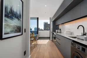 Interior entrance - The Avant 303 (Cape Town)