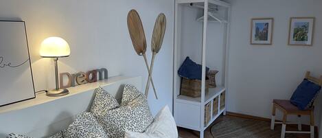 1 Schlafzimmer, Reisekinderbett, kostenloses WLAN, Bettwäsche