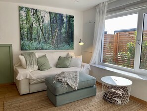 Smart TV - 1 Bedroom Private vacation home in Brandenburg an der Havel (Brandenburg an der Havel)