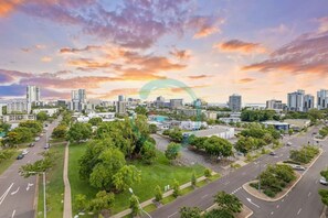 City view from property - ZEN At ARRAY - 2 Bedroom Retreat in CBD (Darwin)