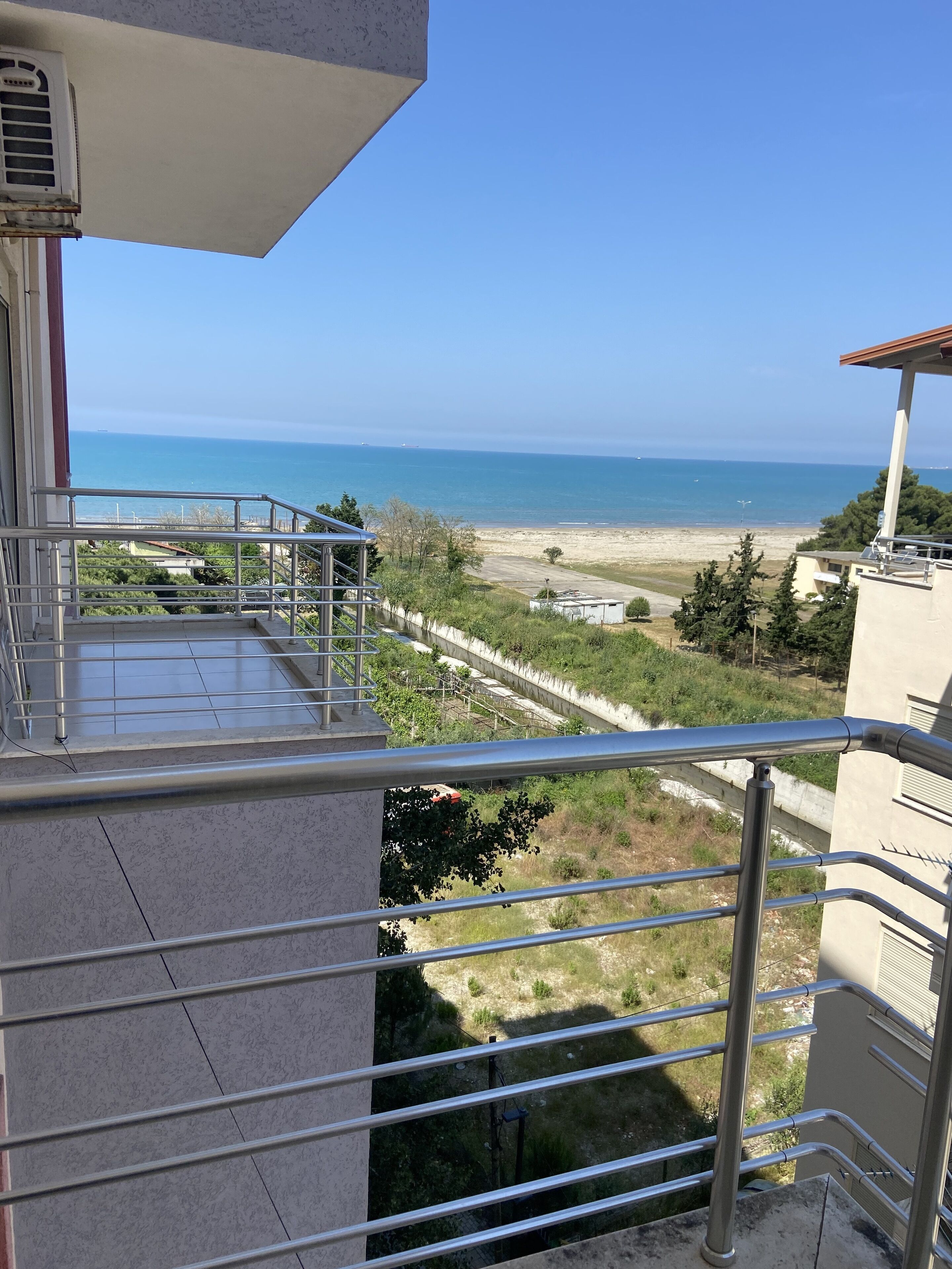 Seaview Friendly Apartment