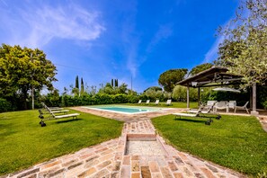Family Villa, Multiple Bedrooms, Mountainside (Villa del Colle) | Garden - Villa del Colle (Torgiano)