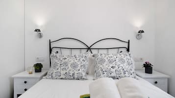 1 chambre, fer et planche Ă repasser, Wi-Fi gratuit, draps fournis