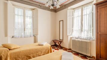 2 soverom, wi-fi (inkludert) og sengetøy