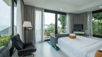 Standard Double Room, 1 Bedroom | Free minibar items, blackout drapes, soundproofing, free WiFi